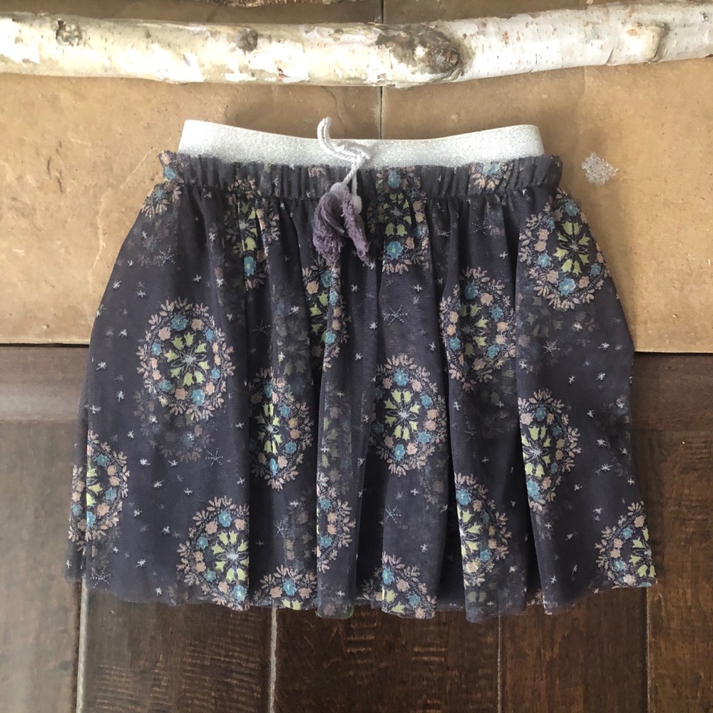 Girls 7/8 skirt